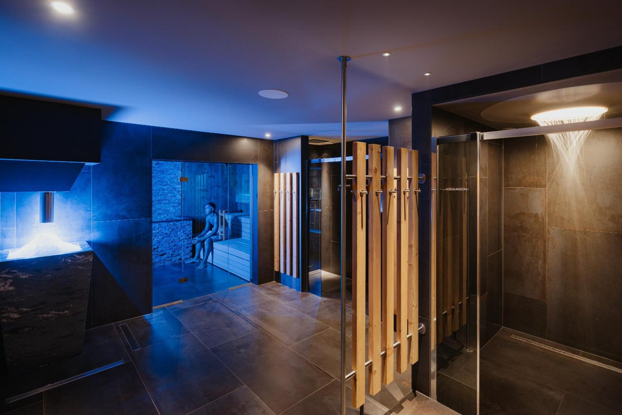 Hotel Jaegerhof Колфоско Екстериор снимка