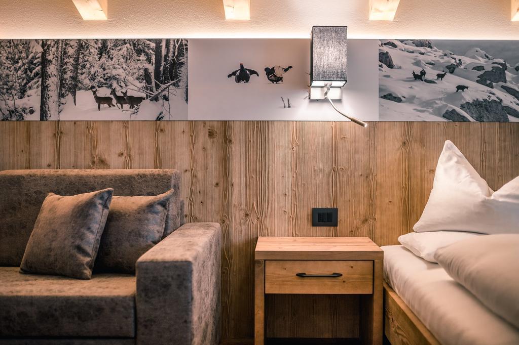 Hotel Jaegerhof Колфоско Екстериор снимка